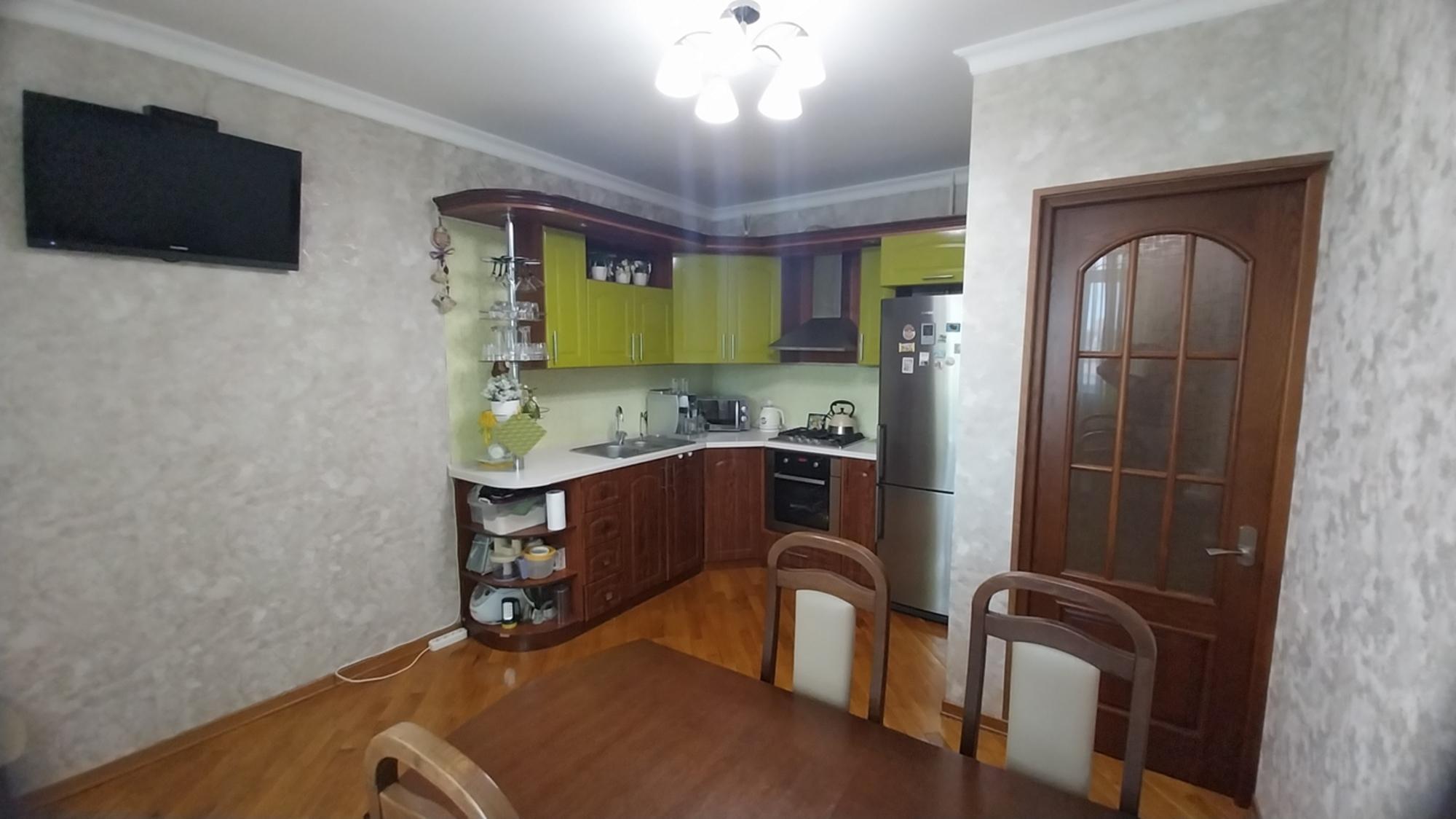 Купить квартиру за 13 000 000 рублей на Спортивная улица, 37А