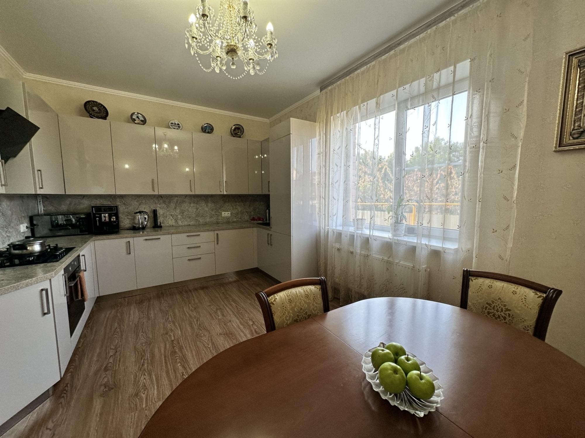 Купить дачу, дом, коттедж за 39 000 000 рублей на улица Горького