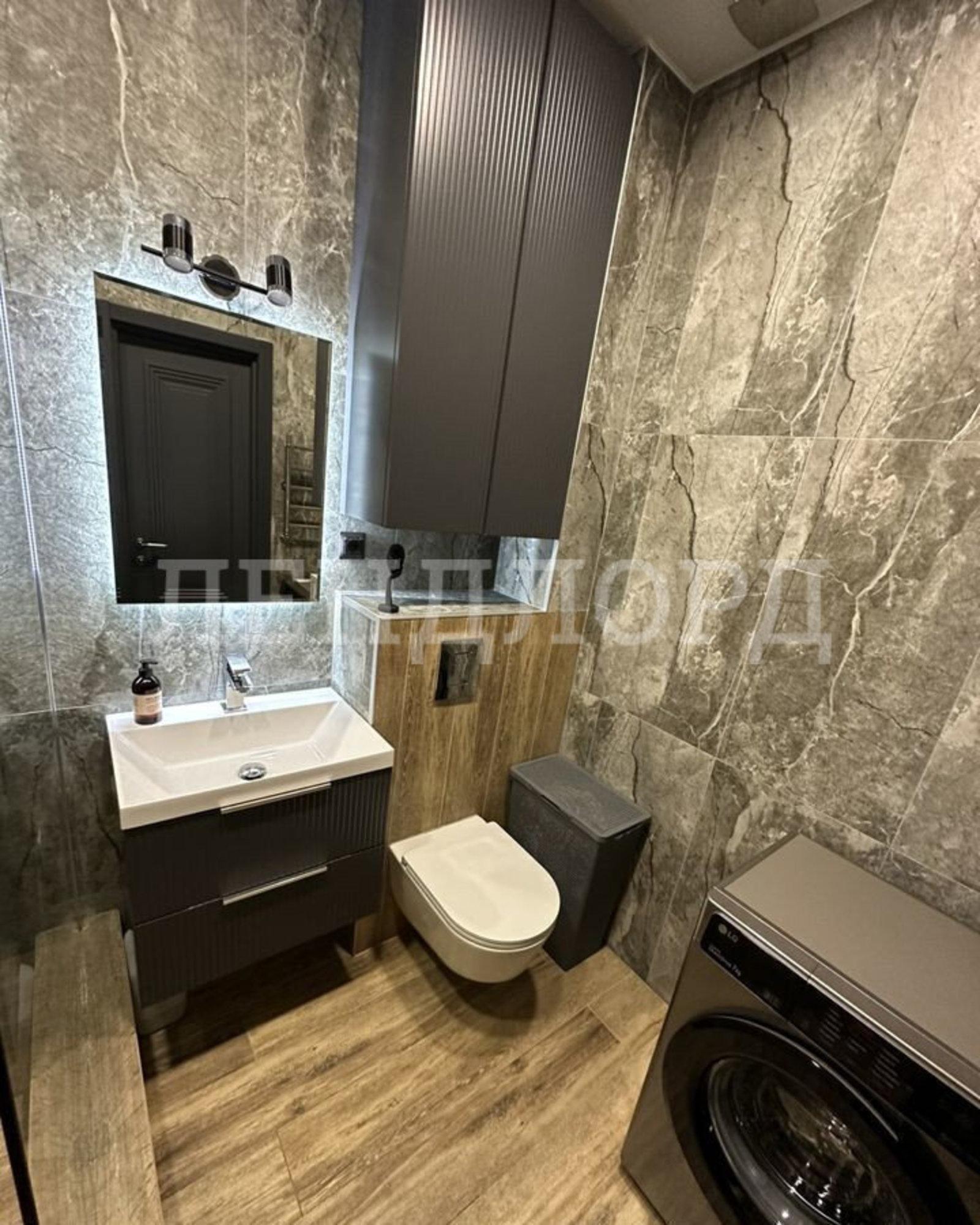 Купить квартиру за 10 950 000 рублей на Берберовская улица, 16с2