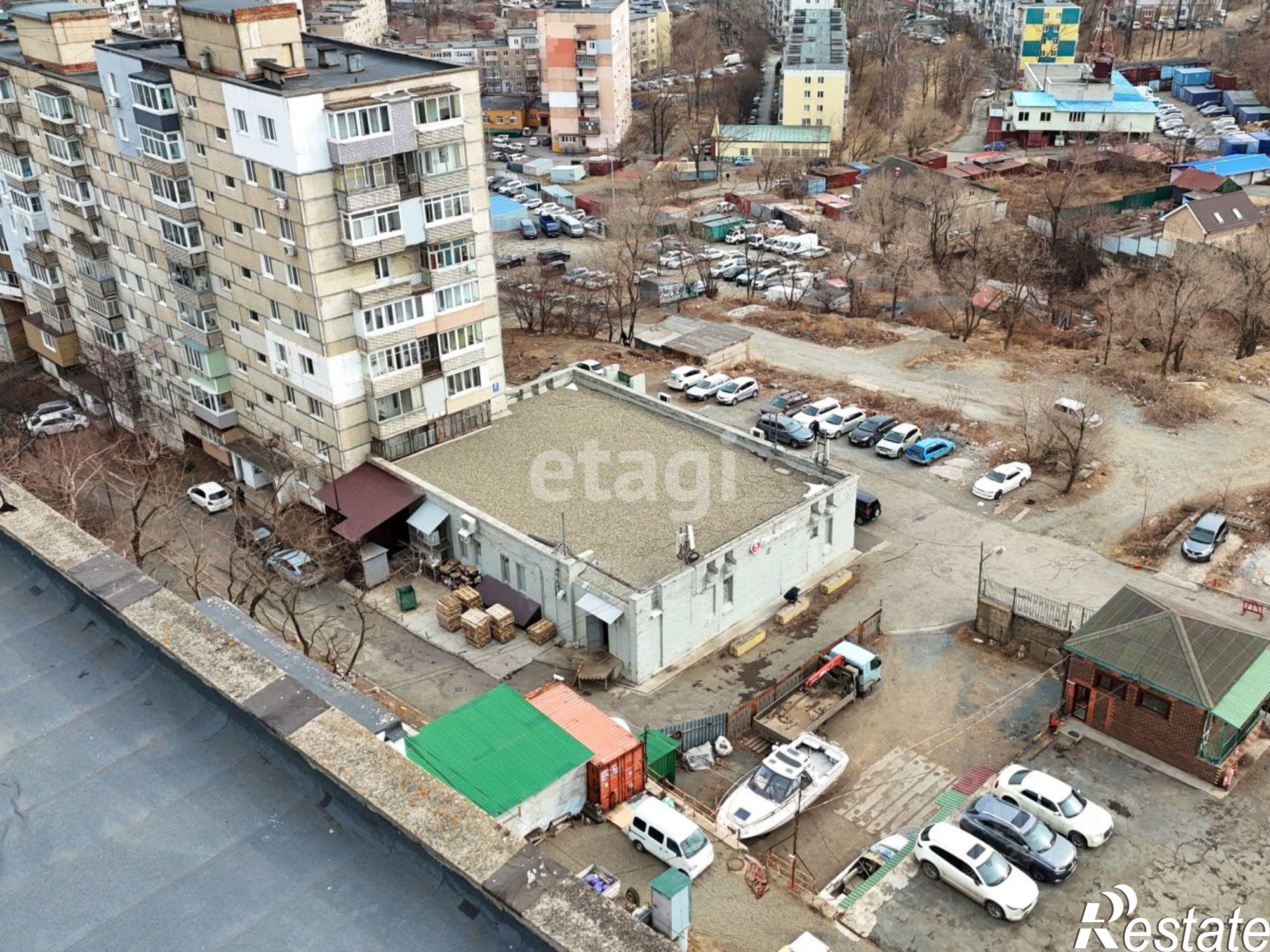 Купить торговое помещение за 67 984 600 рублей на 2-я Промышленная улица, 2