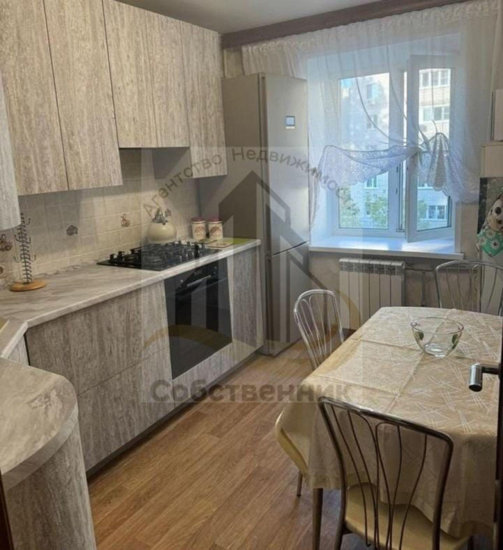 3-комн квартира Переверткина ул, 39