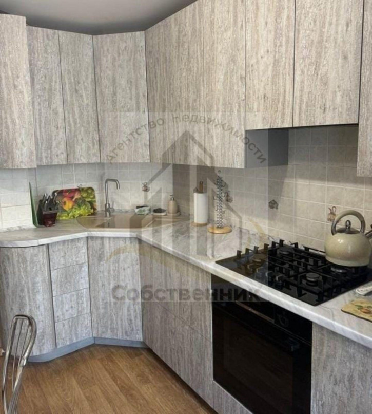 3-комн квартира Переверткина ул, 39