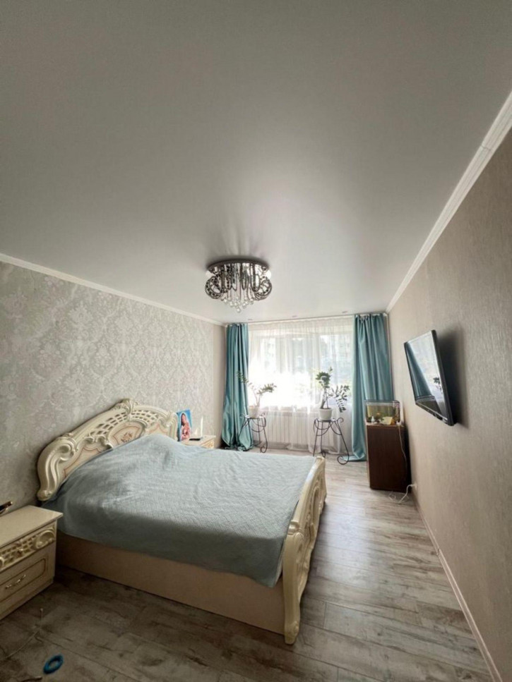 3-комн квартира сдт Сосновый Бор тер, 3