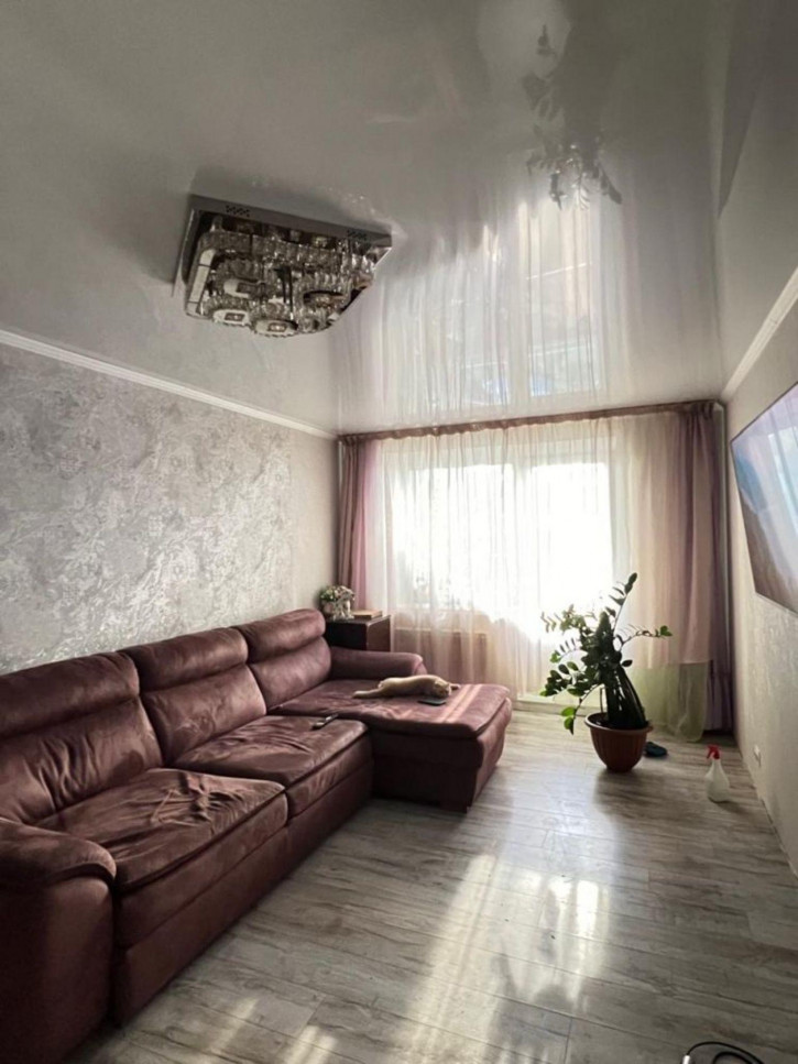 3-комн квартира сдт Сосновый Бор тер, 3