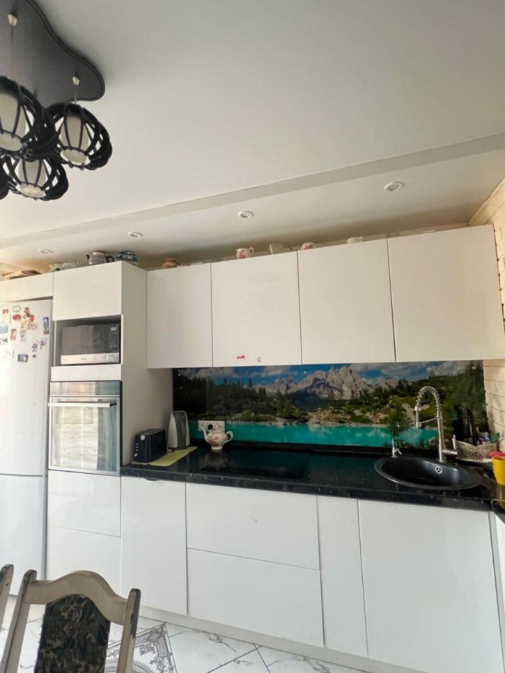 3-комн квартира сдт Сосновый Бор тер, 3