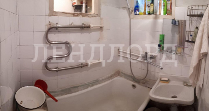 2-комн квартира улица Шеболдаева, 15