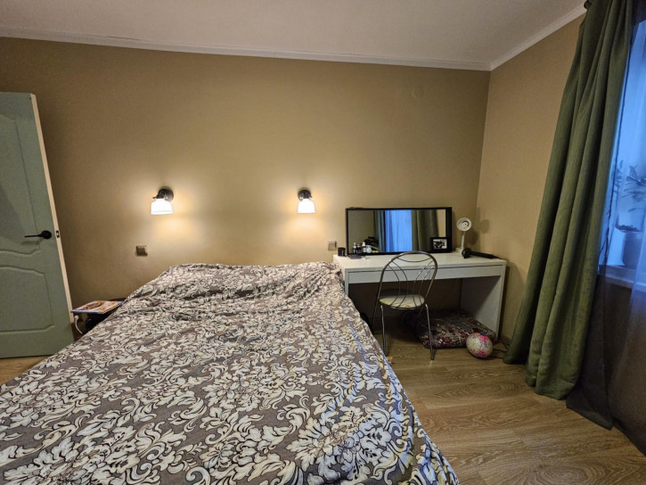 2-комн квартира Интернационалистов ул., 36