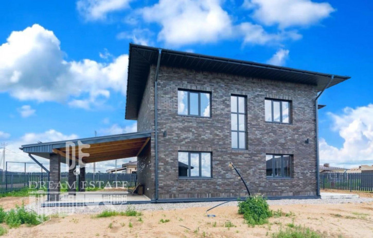 Коттедж/дом Просторный переулок Коттедж/дом Просторный переулок