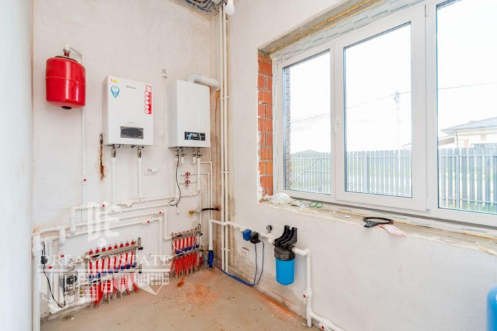 Коттедж/дом Просторный переулок Коттедж/дом Просторный переулок