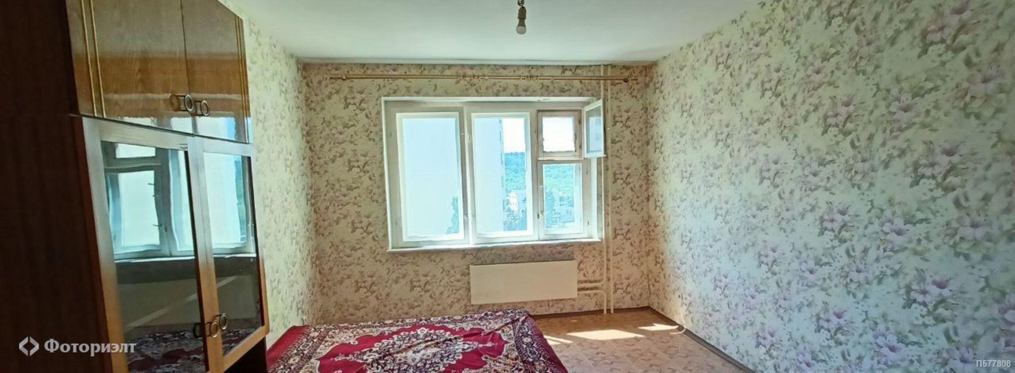 Купить квартиру за 3 200 000 рублей на Тархова ул, 27Б