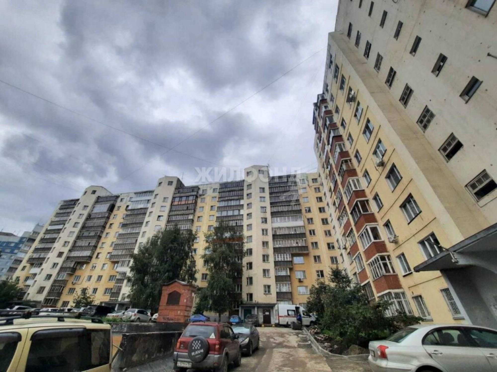 Купить квартиру за 13 400 000 рублей на микрорайон Горский, 48