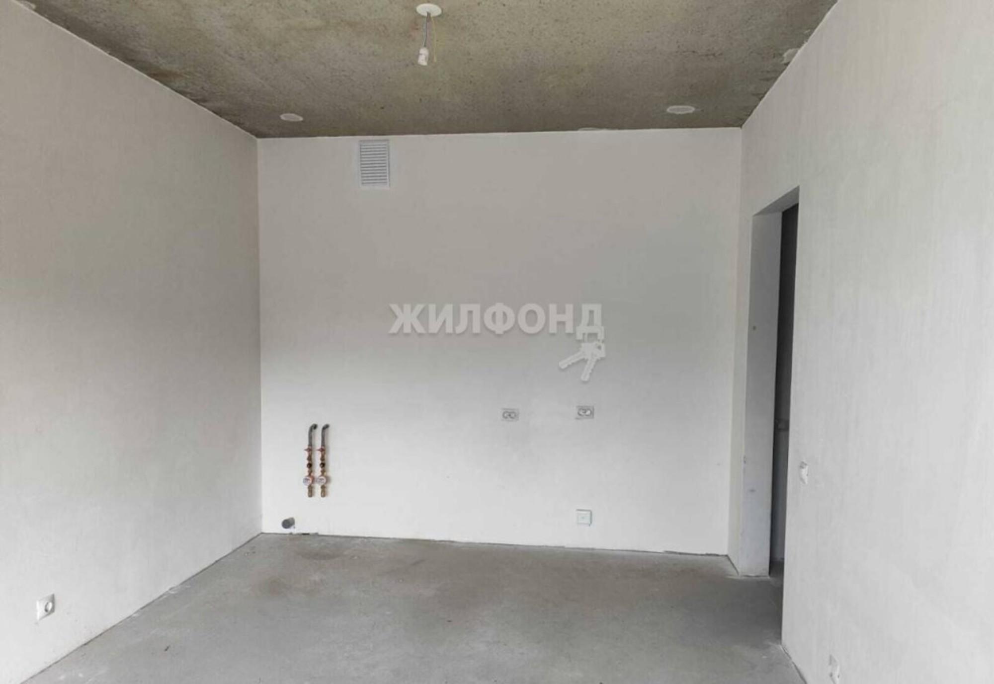 Купить квартиру за 3 980 000 рублей на Сибиряков-Гвардейцев, 53/9