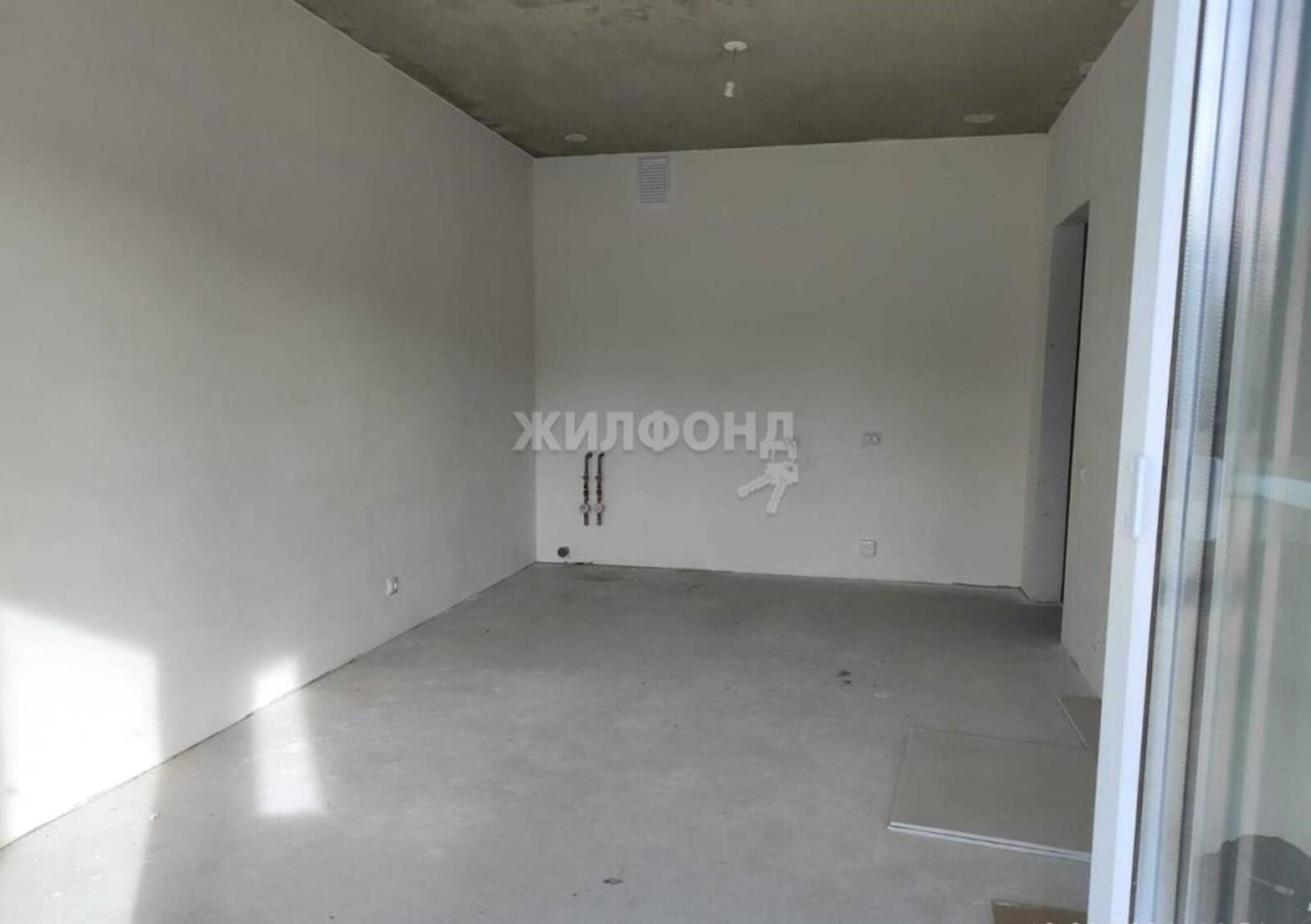 Купить квартиру за 3 980 000 рублей на Сибиряков-Гвардейцев, 53/9