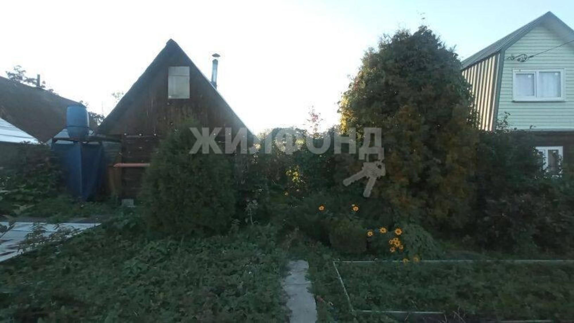 Купить дачу, дом, коттедж за 2 500 000 рублей на снт Парус