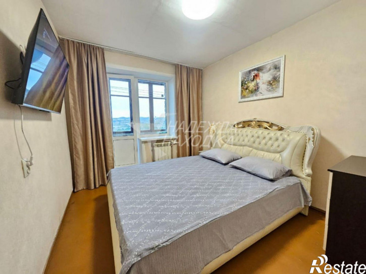 3-комн квартира Пограничная ул, 38