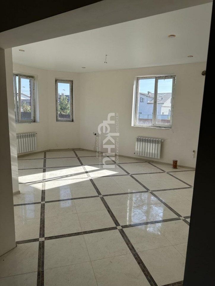 Коттедж/дом Васильковая , 18б