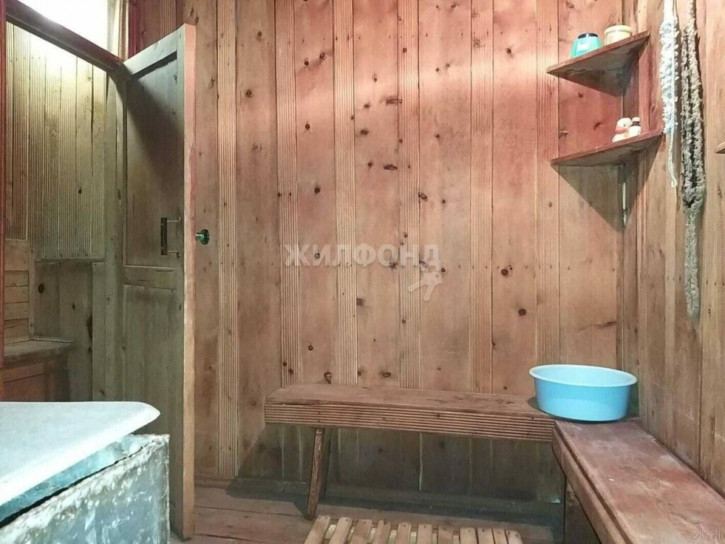 3-комн квартира Строительная, 1