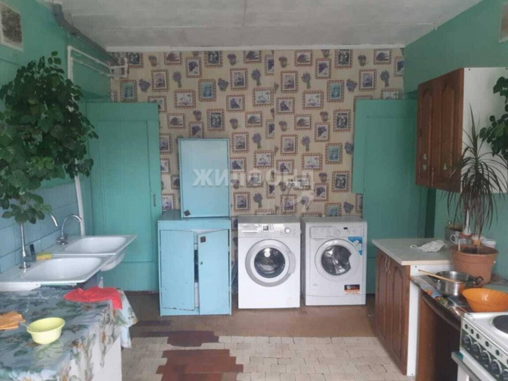 Комната Дуси Ковальчук, 2/1