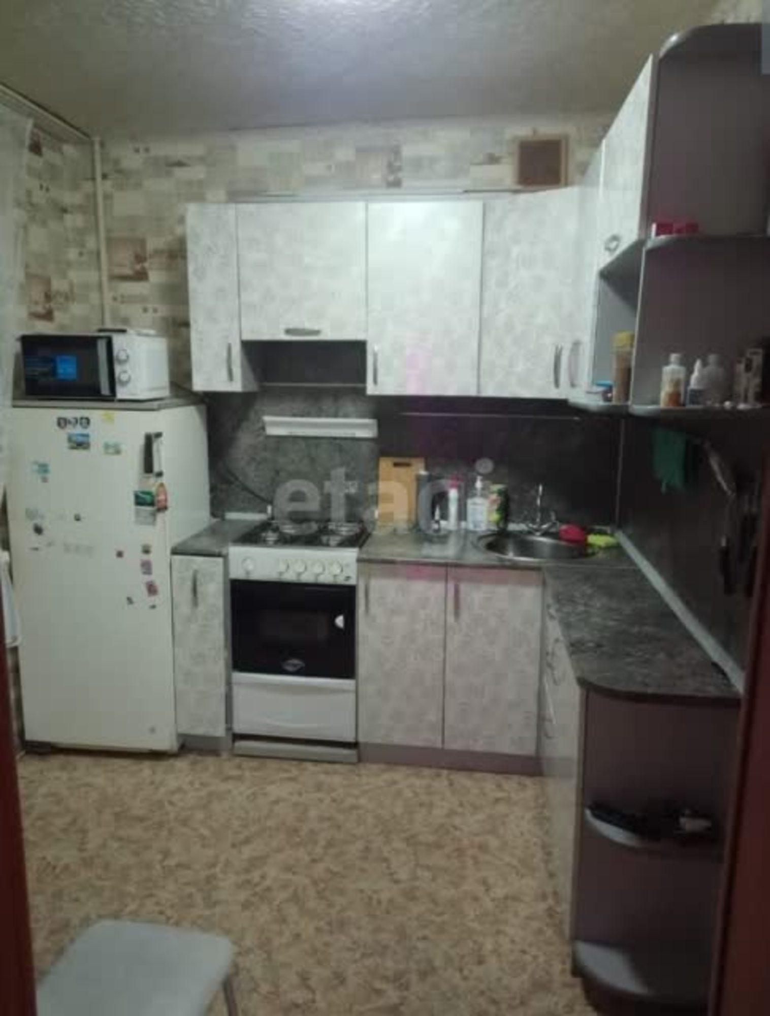 Купить квартиру за 2 350 000 рублей на улица 5-я линия, 6