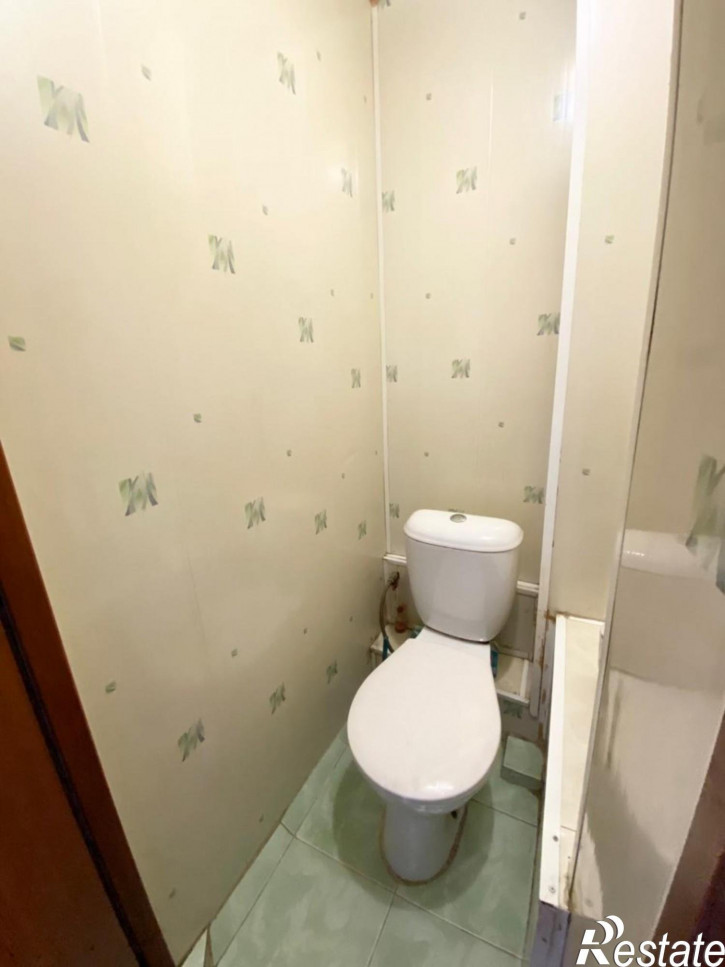 4-комн квартира Россия,  г. Комсомольск-на-Амуре, пр-кт. Московский, д. 8