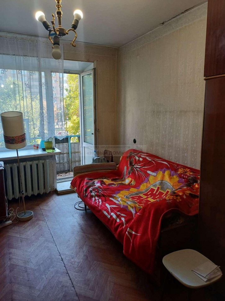 1-комн квартира Молодогвардейская улица, 215