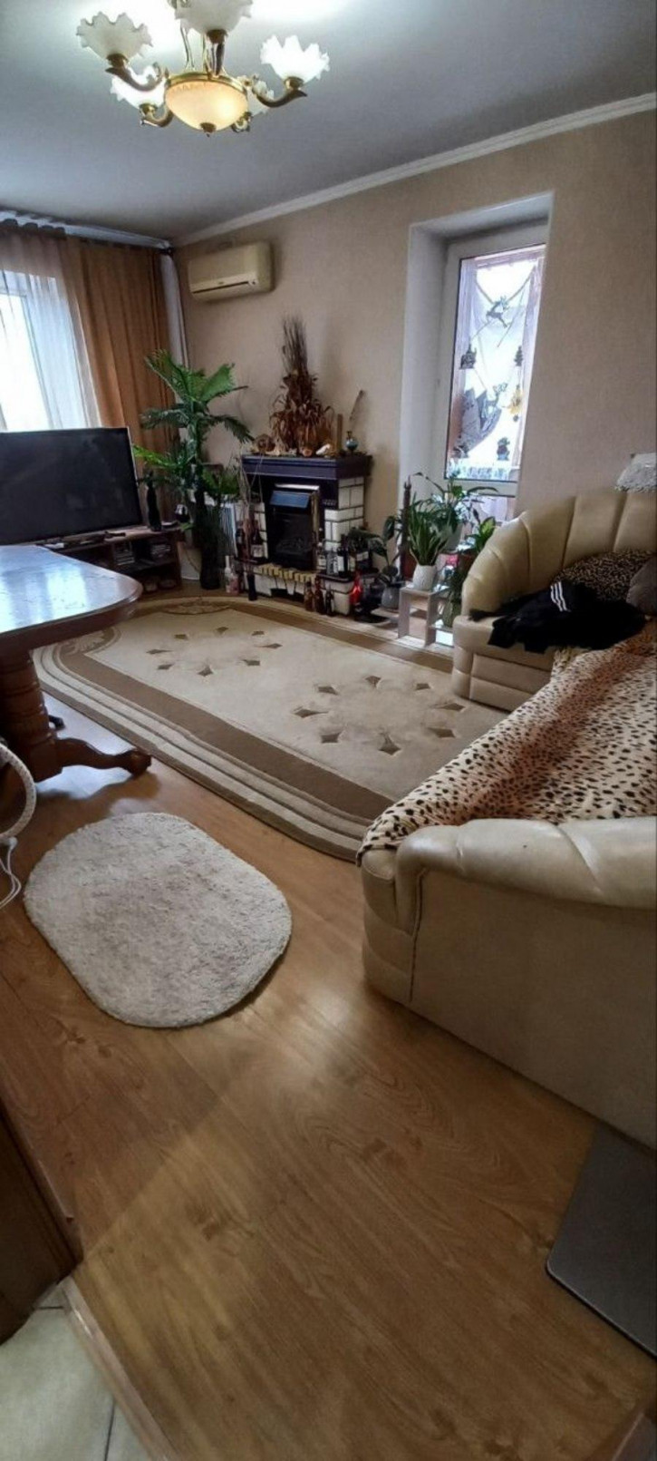 4-комн квартира Заводское шоссе, 56