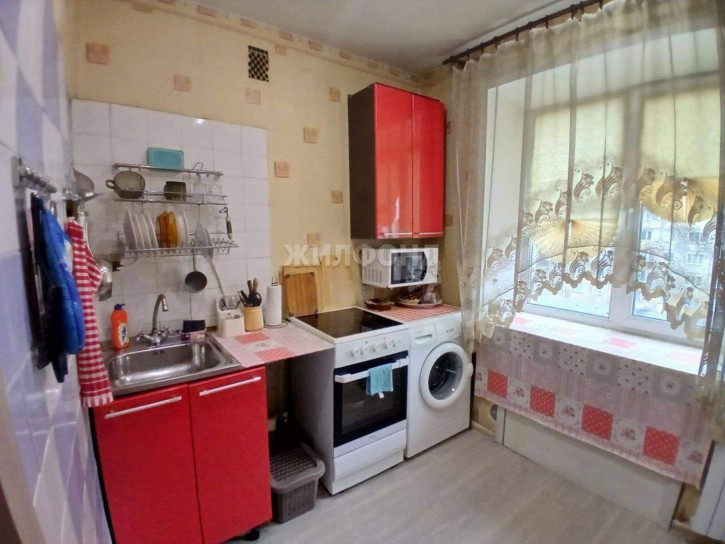 2-комн квартира Металлургов площадь, д.17 2-комн квартира Металлургов площадь, д.17