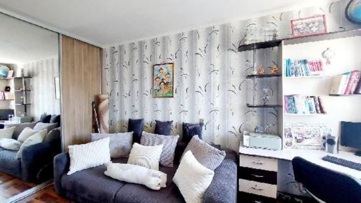 2-комн квартира 50 Лет Октября, 15