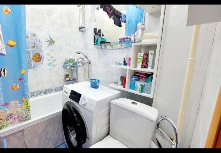 2-комн квартира 50 Лет Октября, 15