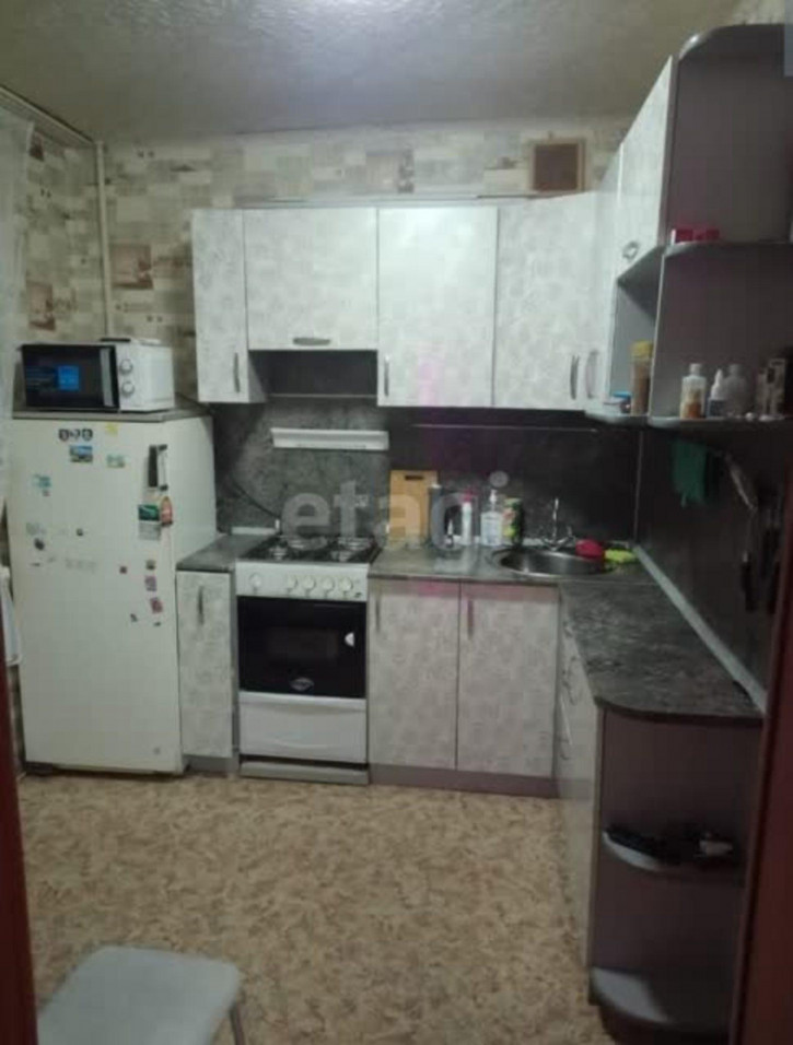 2-комн квартира улица 5-я линия, 6