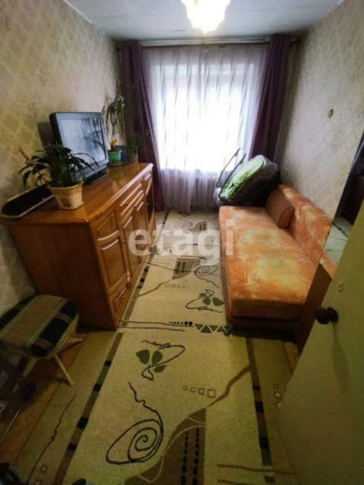 4-комн квартира улица 3-я Тесьминская, 114