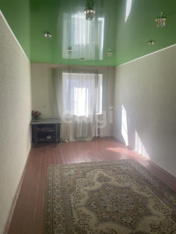 2-комн квартира улица Полетаева, 5