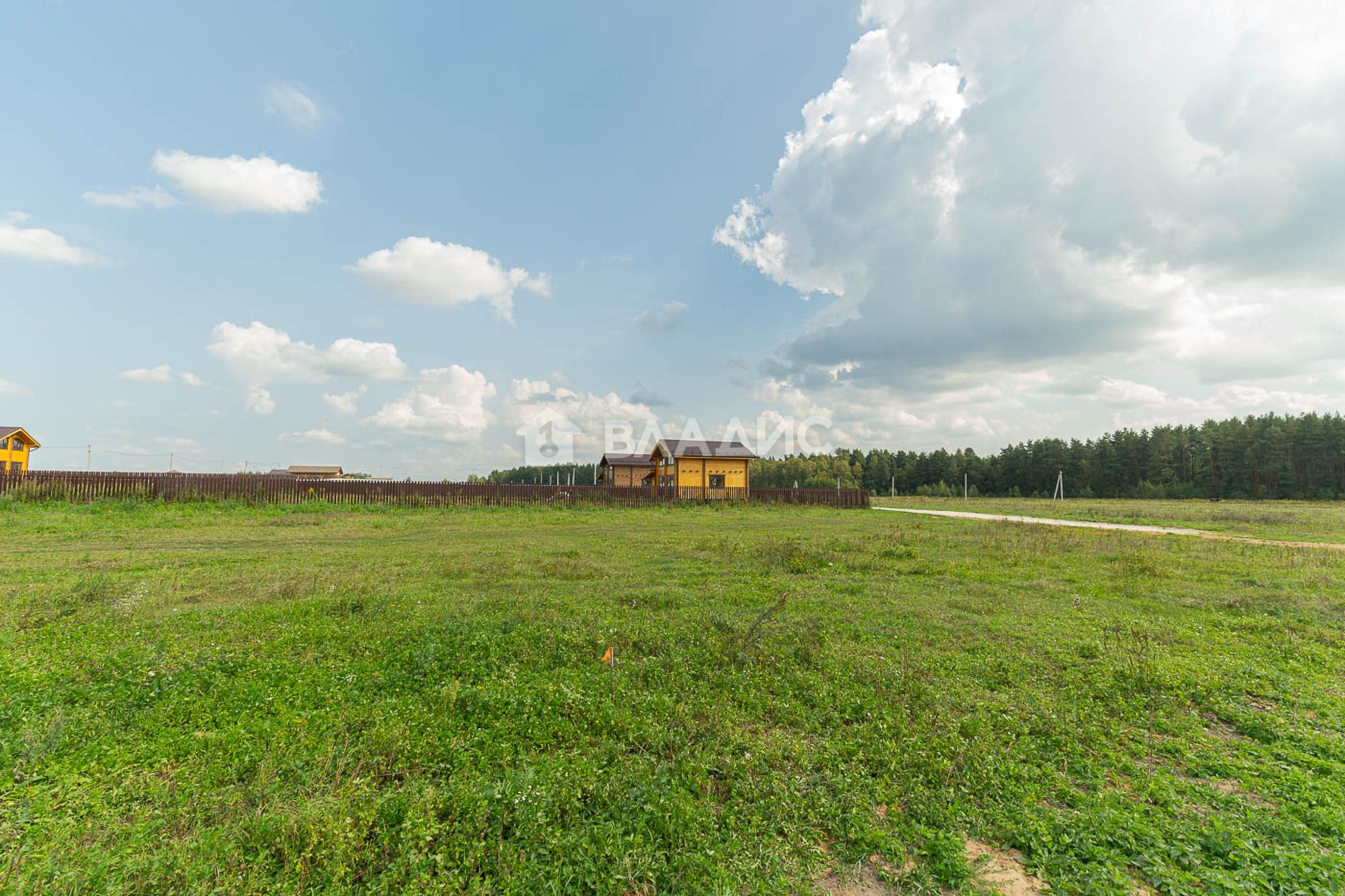 Купить землю, земельный участок за 1 850 000 рублей