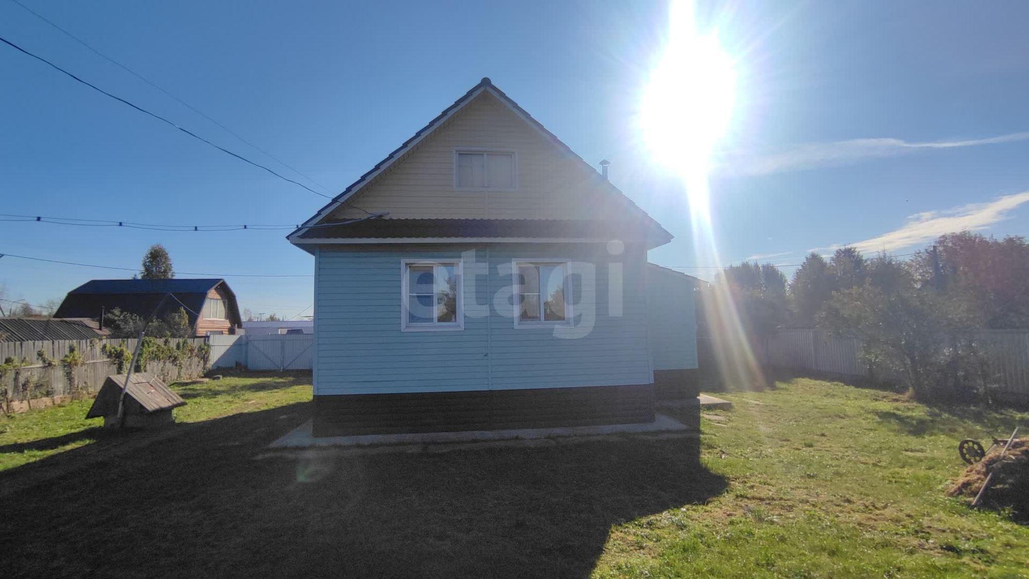 Купить дачу, дом, коттедж за 4 100 000 рублей на Цветочная улица, 5