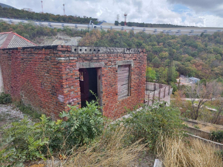 Земельный участок Нефтебаза Шесхарис ул.