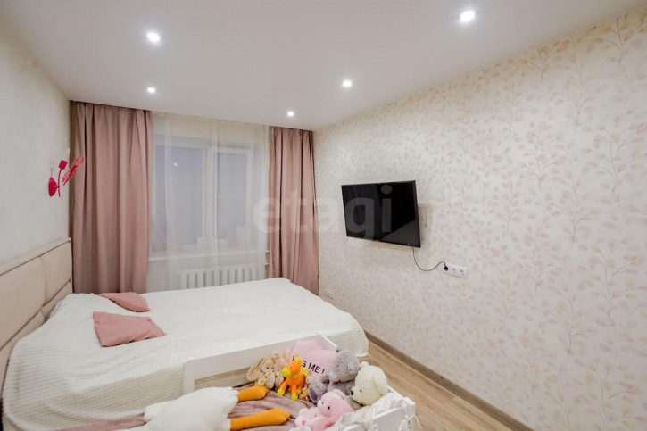 2-комн квартира улица Гоголя, 72а