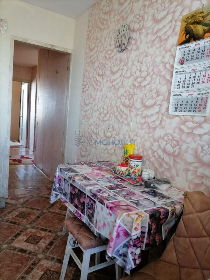 3-комн квартира 60 лет Октября ул, 6