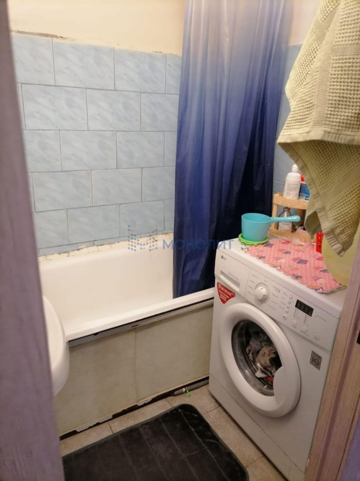 3-комн квартира 60 лет Октября ул, 6