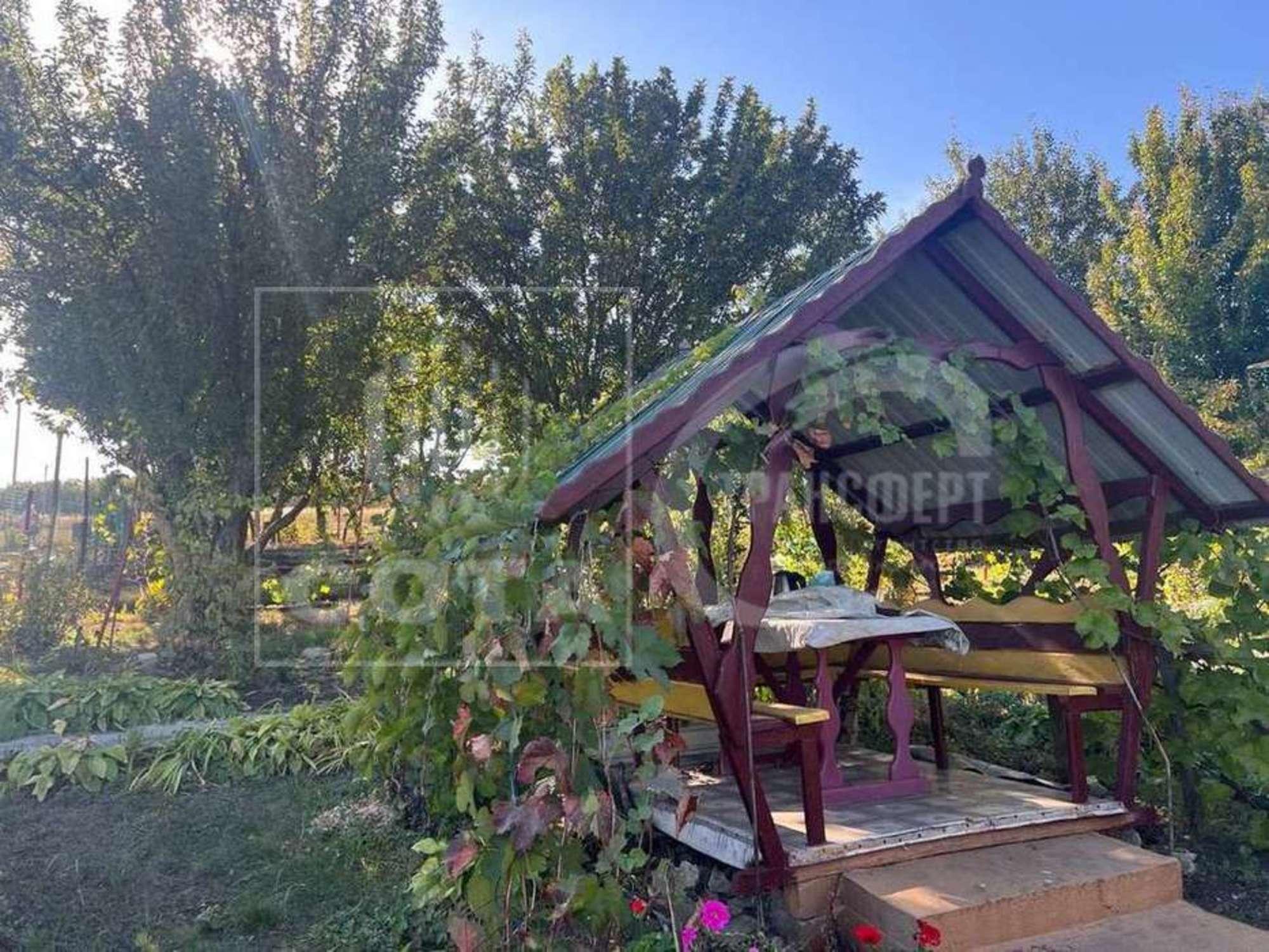 Купить дачу, дом, коттедж за 960 000 рублей на Горизонт снт