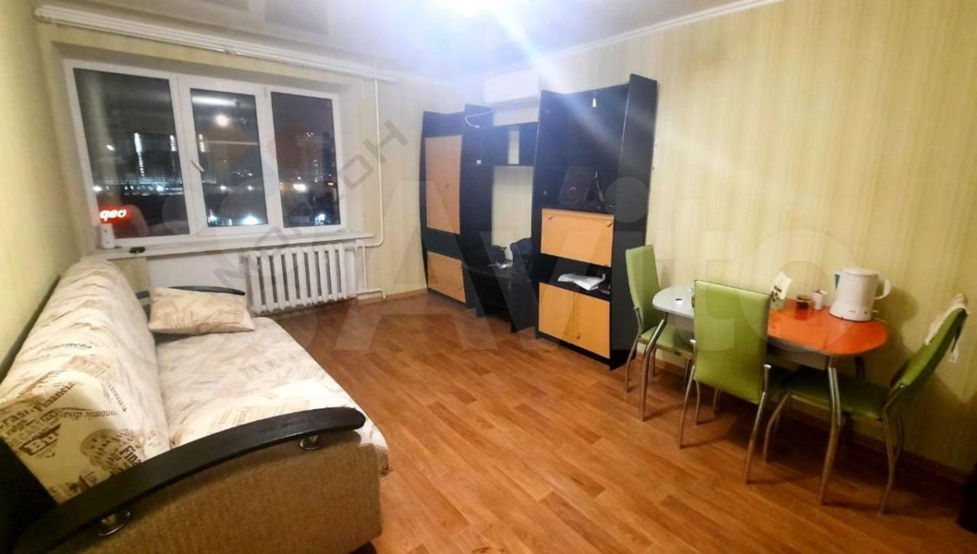 Купить комнату за 1 850 000 рублей на Стасова ул, 187