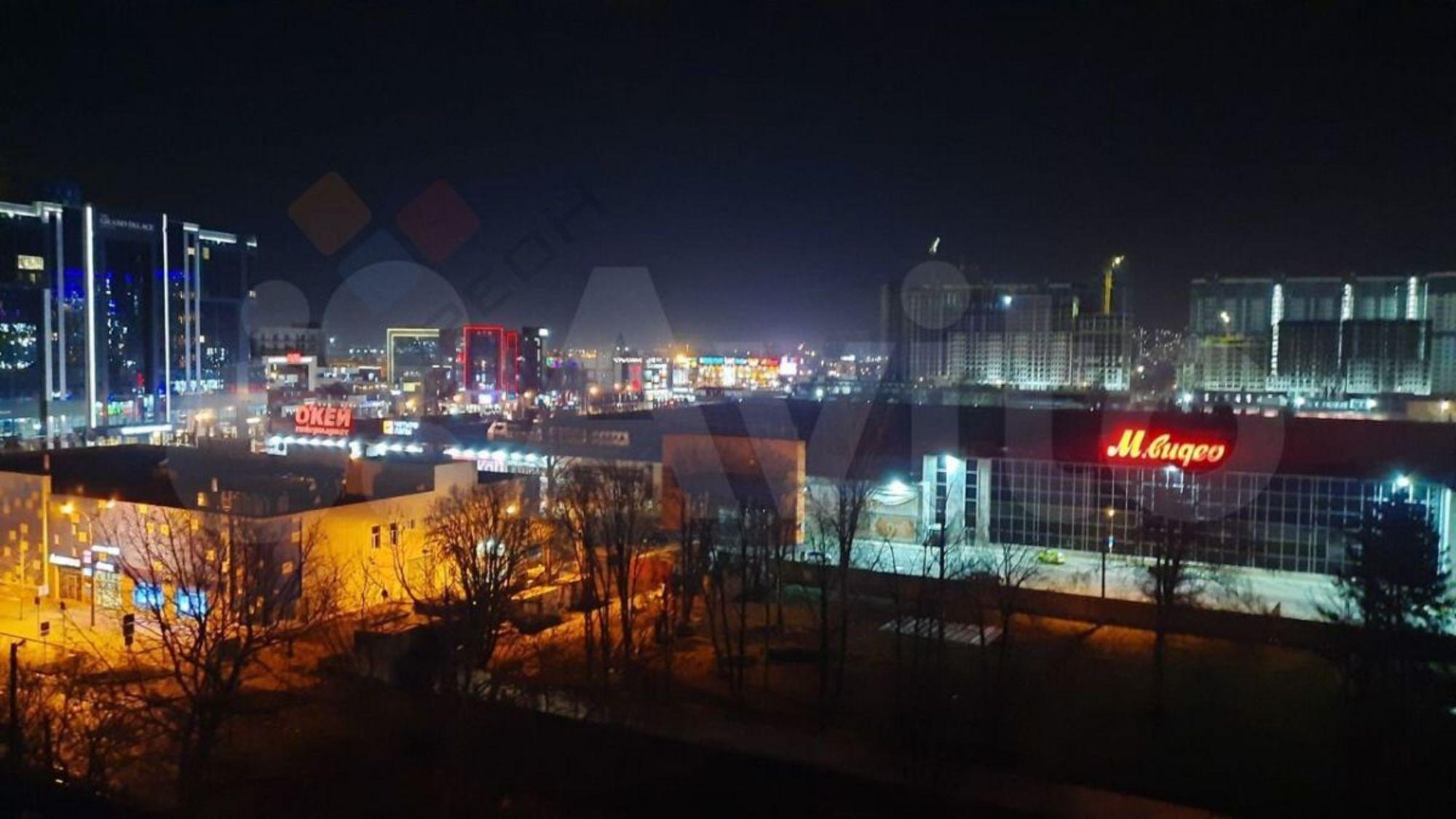 Купить комнату за 1 850 000 рублей на Стасова ул, 187