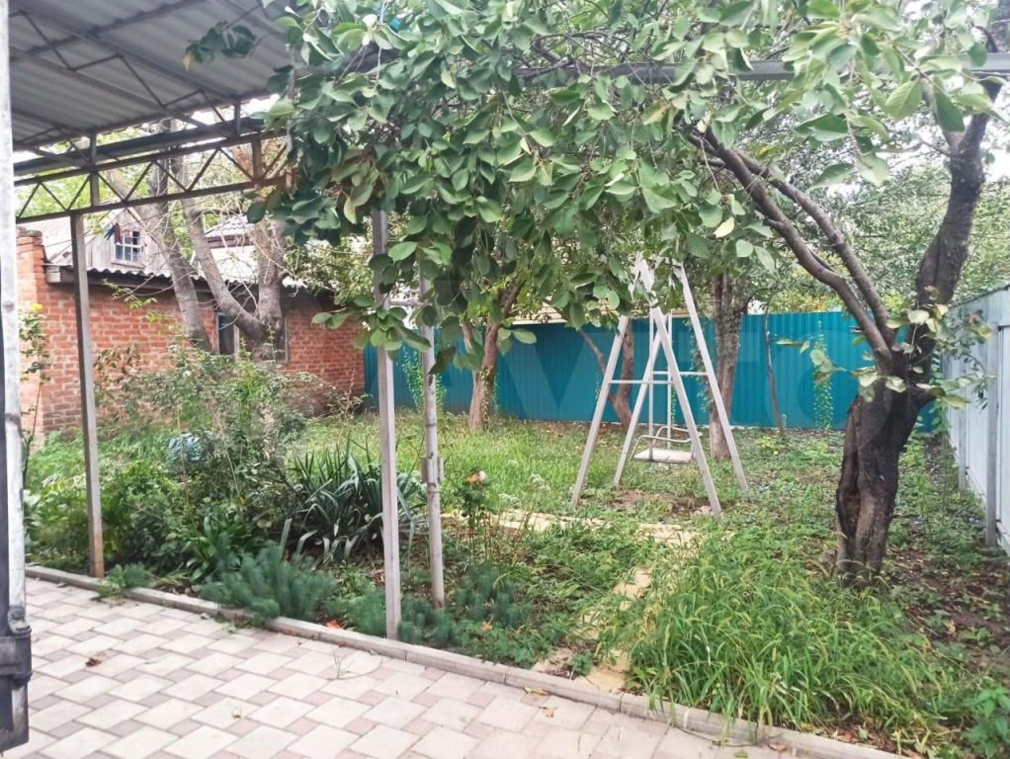 Купить дачу, дом, коттедж за 8 800 000 рублей на Динская ул, 149