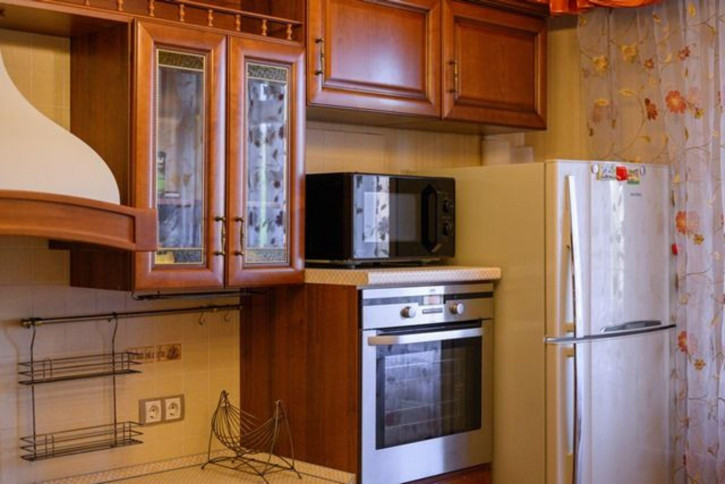 4-комн квартира Октябрьский пр-кт, 25