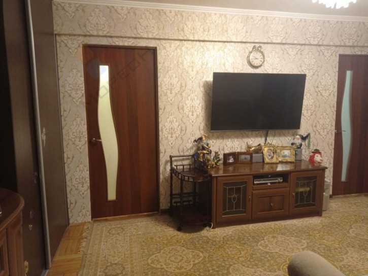 4-комн квартира им. Герцена ул, 184