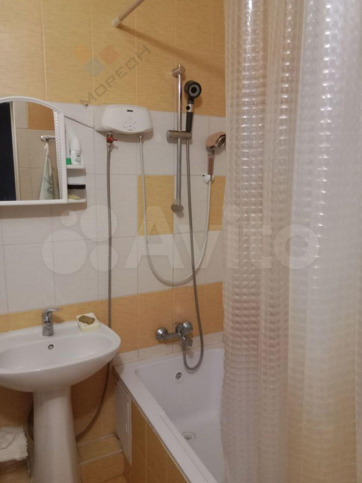 2-комн квартира Лодыгина ул, 1