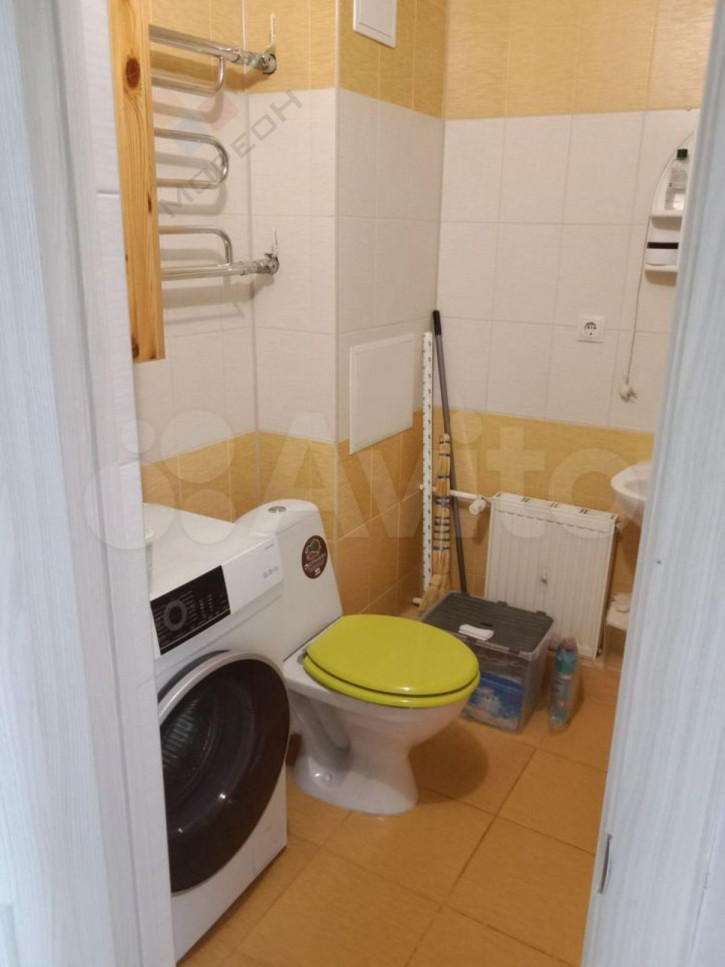 2-комн квартира Лодыгина ул, 1