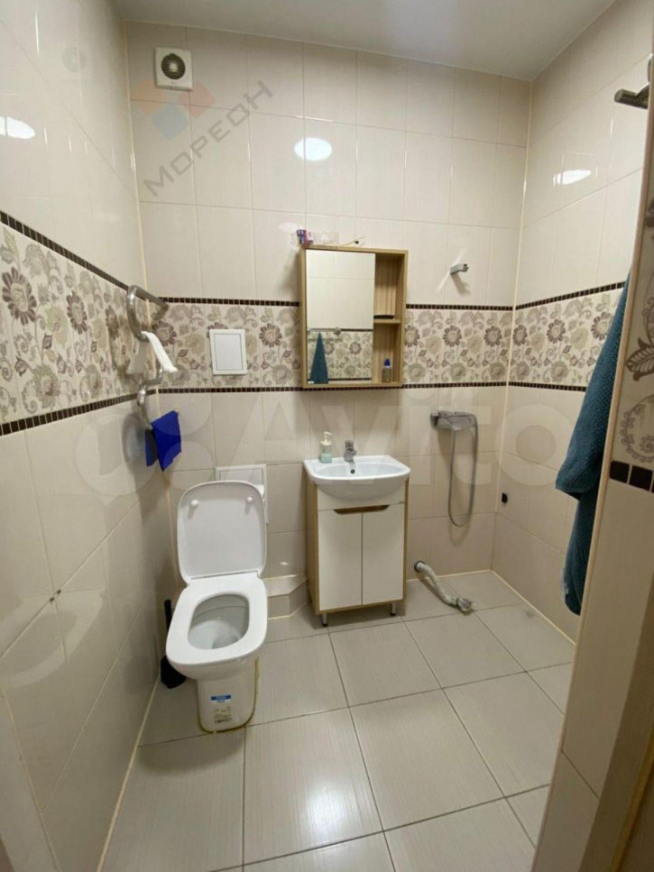 4-комн квартира Ивана Рослого ул, 18/к1