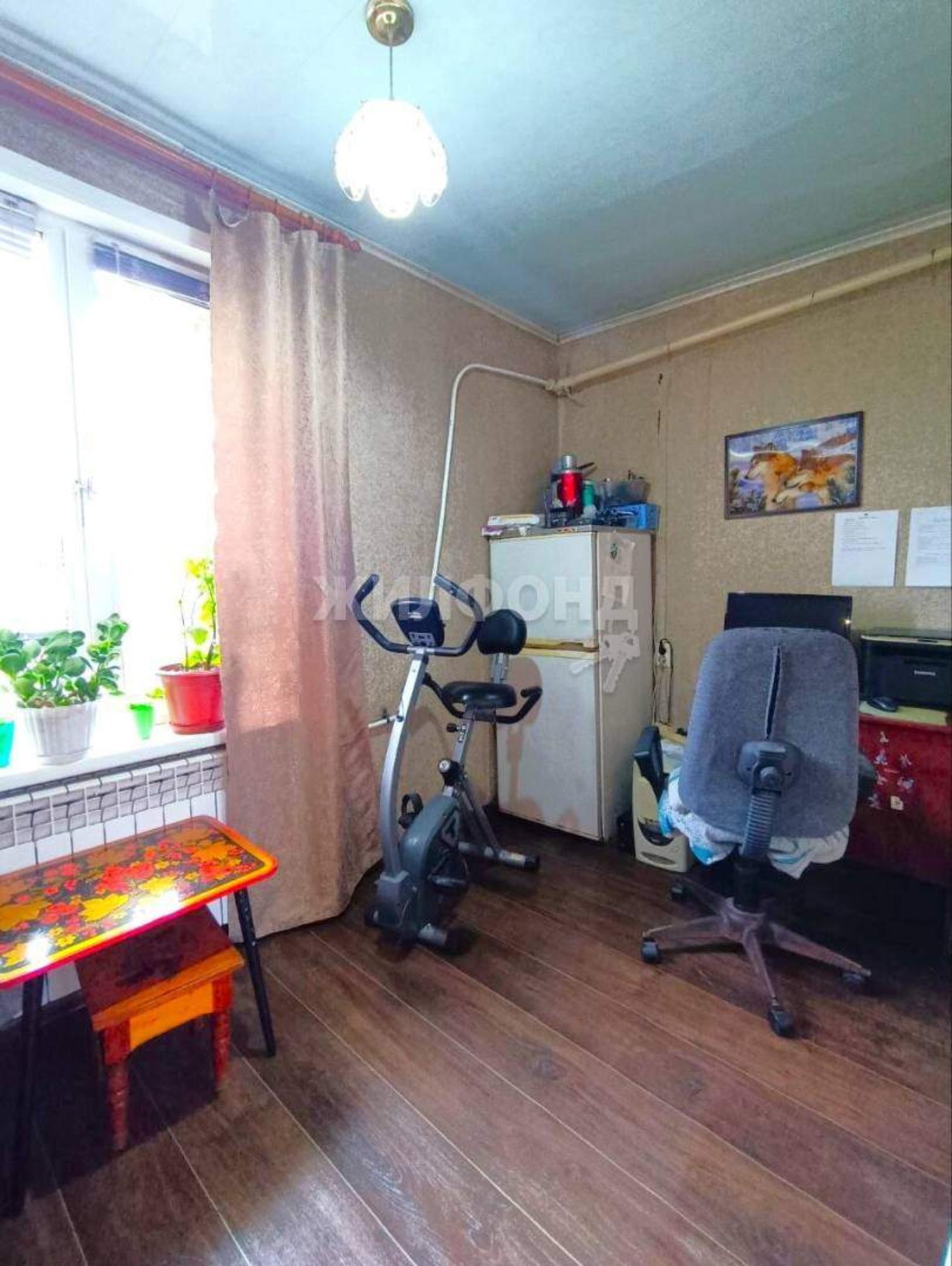 Купить дачу, дом, коттедж за 6 000 000 рублей на Холмистая улица