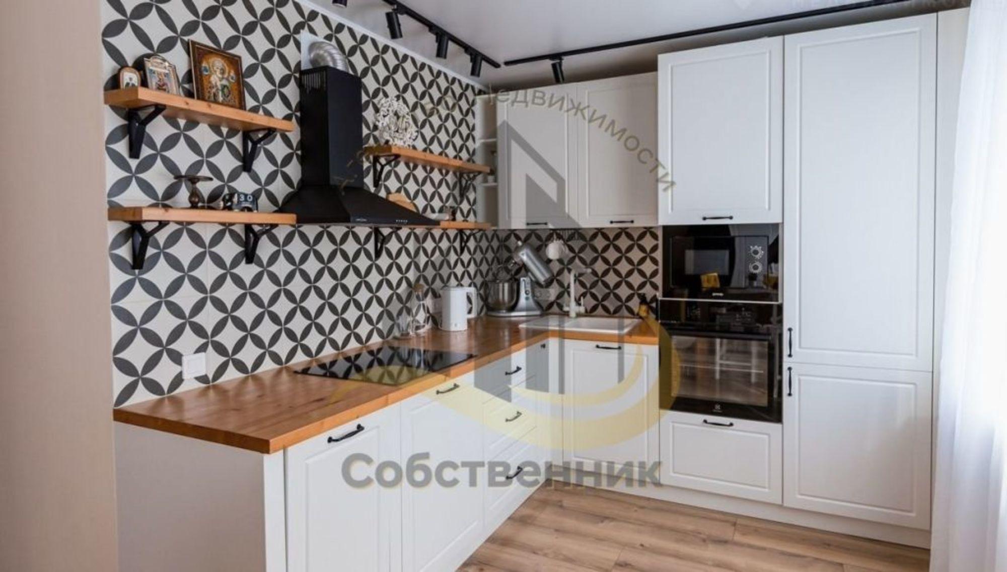 Сдать квартиру за 70 000 рублей на Бульвар Победы, 42