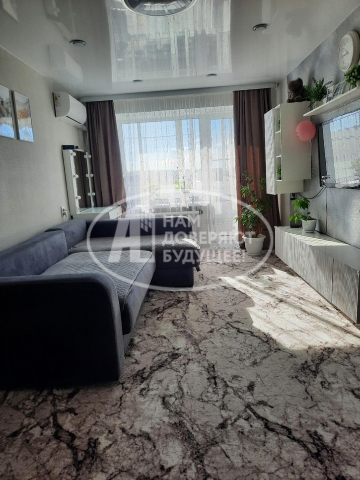 2-комн квартира улица Мира, 8